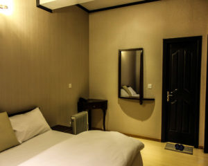 Mahgul Resort 13 King Bed Room in Mahgul Resort changla Gali