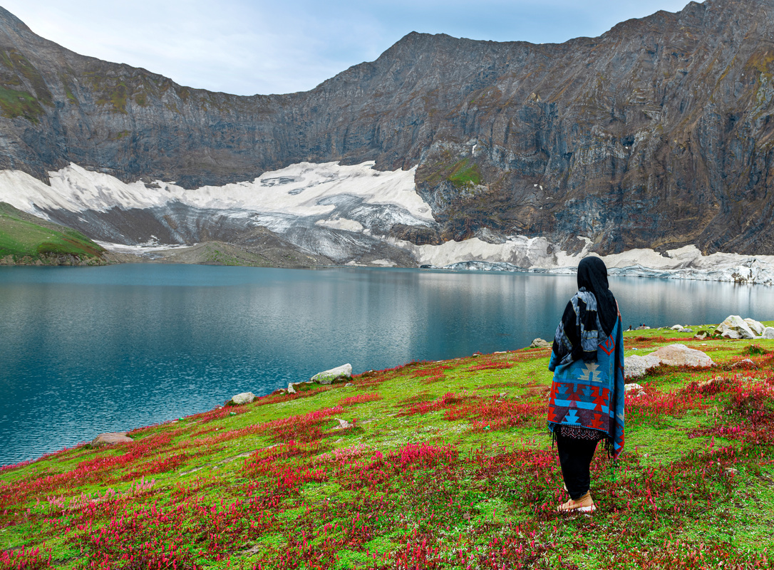 Top 10 Places in Neelum Valley You Must Visit 4 Top 10 Places in Neelum Valley You Must Visit : Ratti Gali Lake - Pakistan Tour and Travel