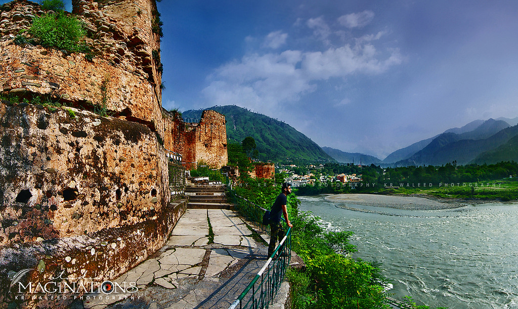 Famous Forts and Palaces of Pakistan 5 Famous Forts of Pakistan: Red Fort Muzzafferabad